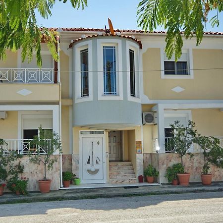 פטיטיריון Athanasia Studios מראה חיצוני תמונה