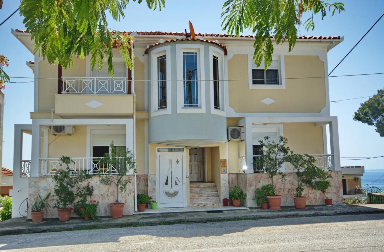 פטיטיריון Athanasia Studios מראה חיצוני תמונה